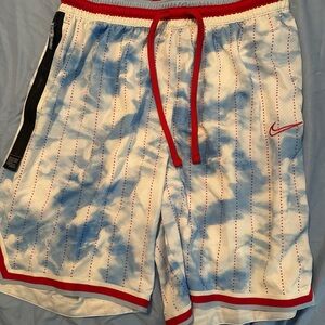 Nike DNA Basketball Shorts Mens Size L Chicago Sky WNBA Blue